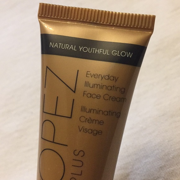 GRADUAL TAN PLUS LUMINOUS VEIL FACE CREAM - Picture 2 of 4